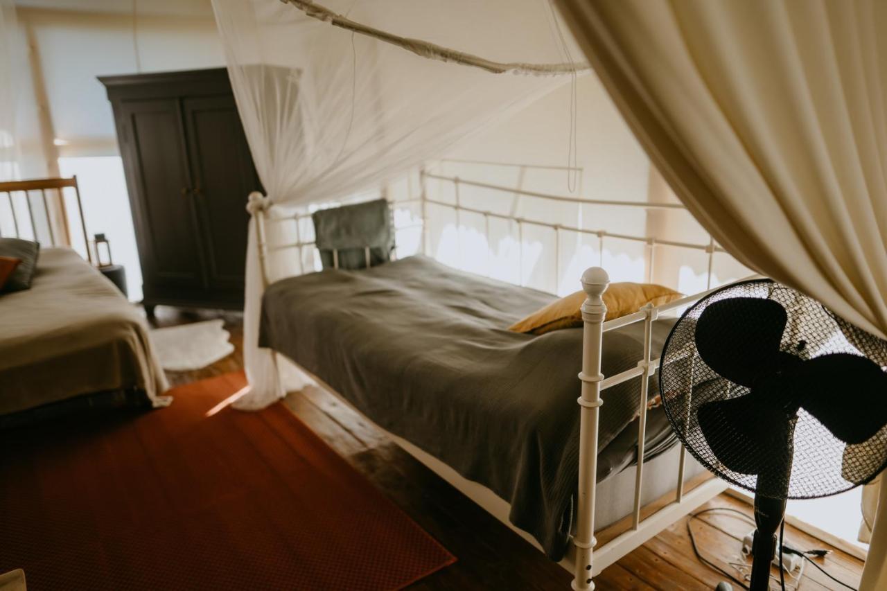 Dundurini Hotel Talsi Kültér fotó