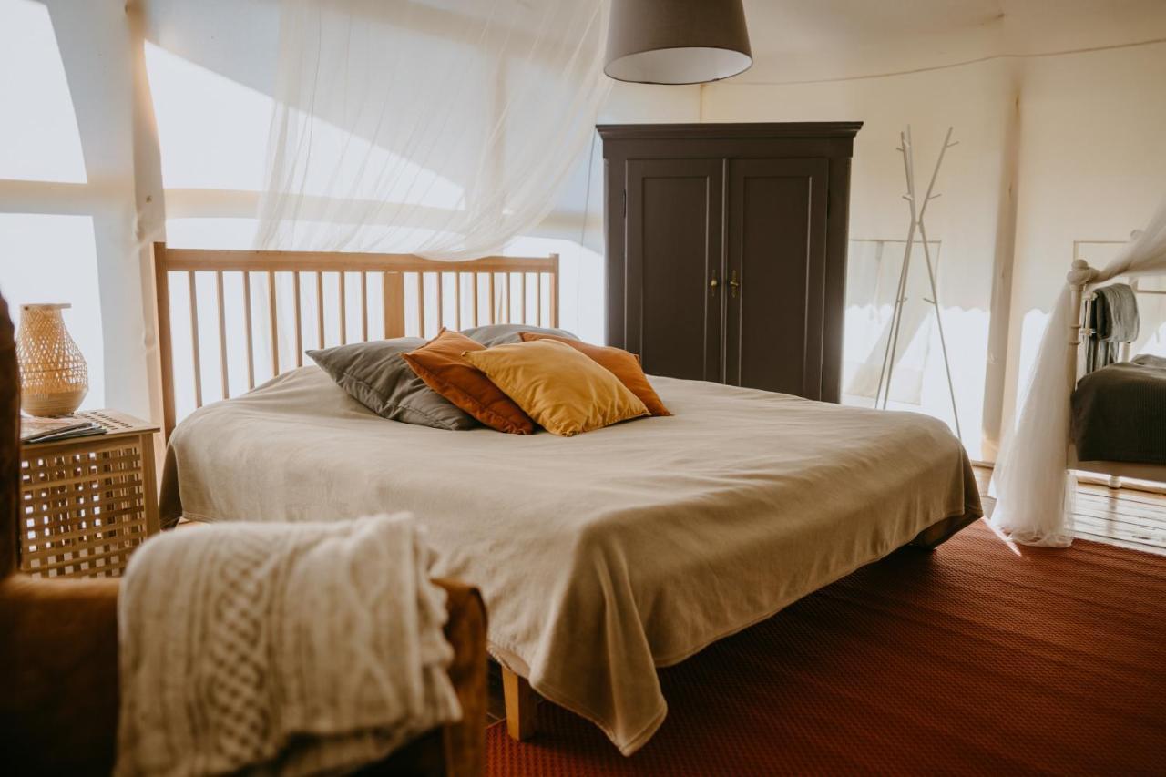 Dundurini Hotel Talsi Kültér fotó